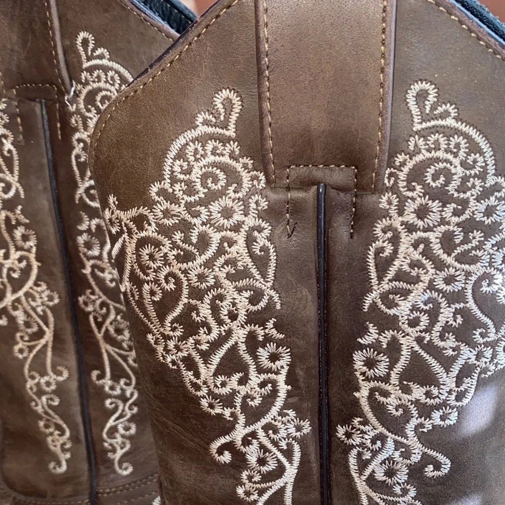holster these stylish